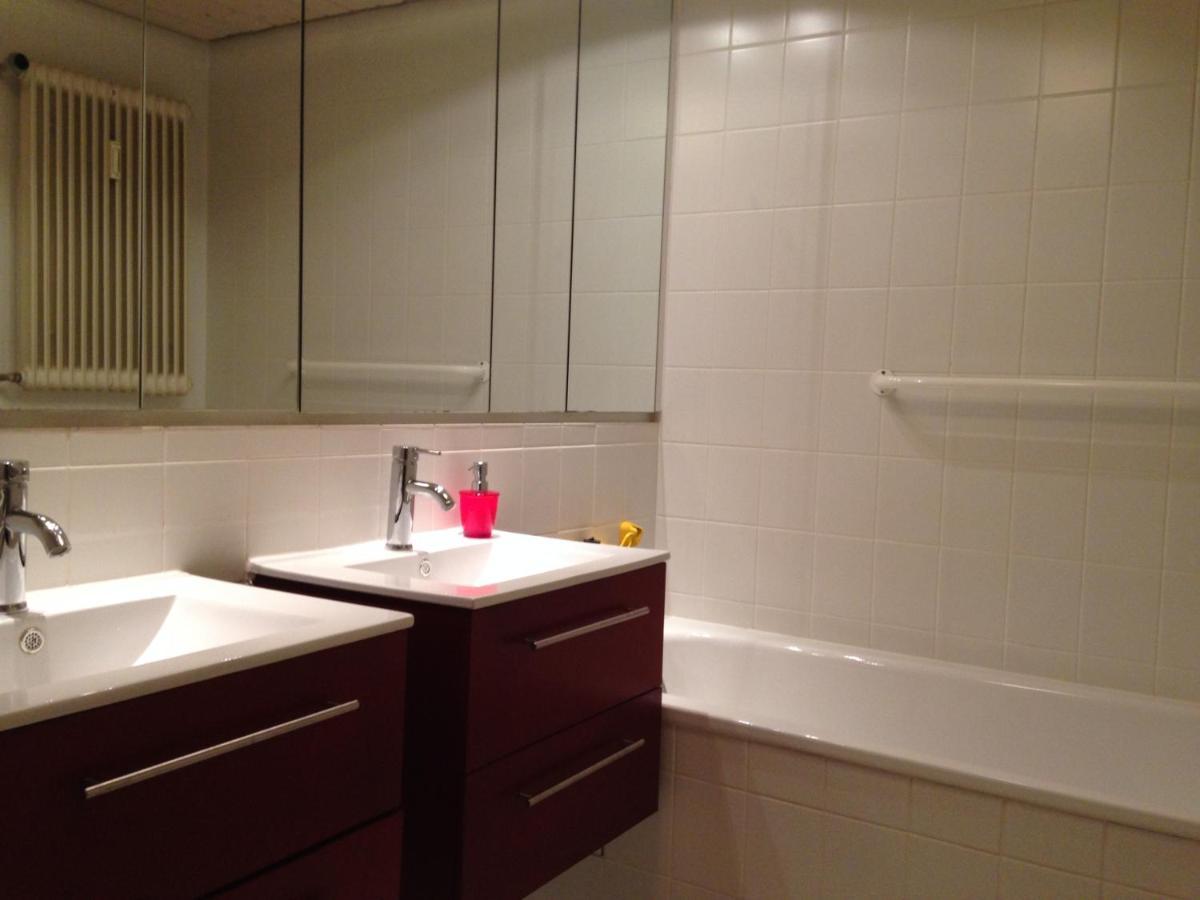 Haus Schoenwald Freiburg im Breisgau Kamer foto